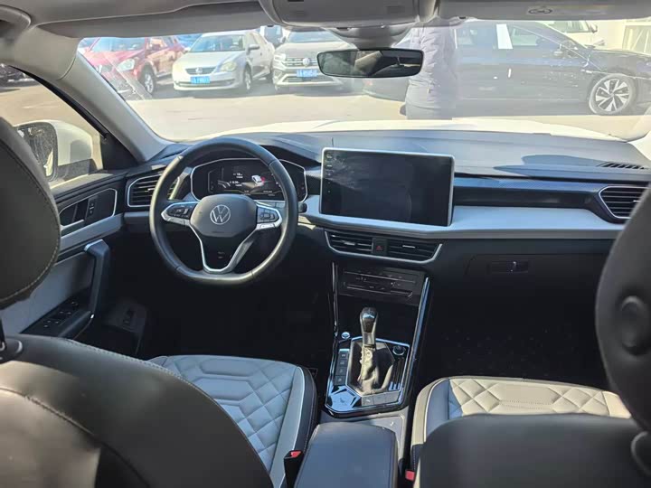 Фото 9 - Volkswagen Tayron