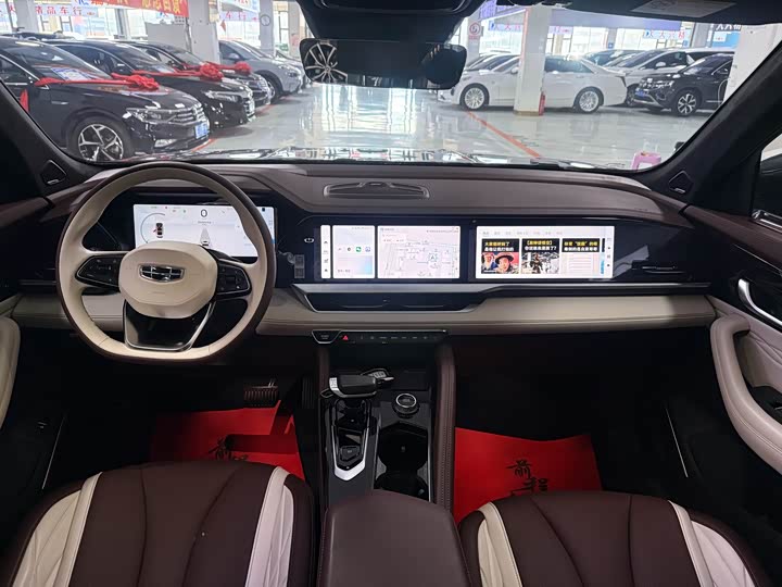 Фото 8 - Geely Monjaro