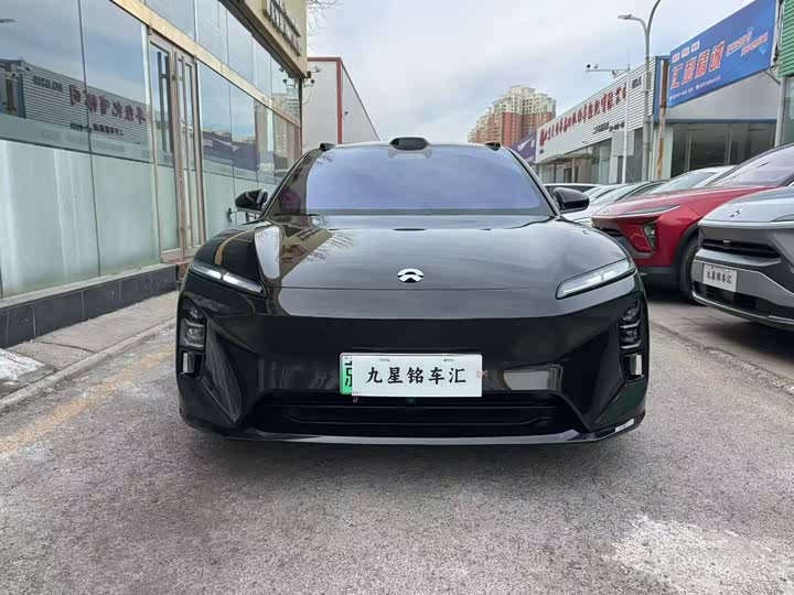 Фото 2 - Nio ET5T