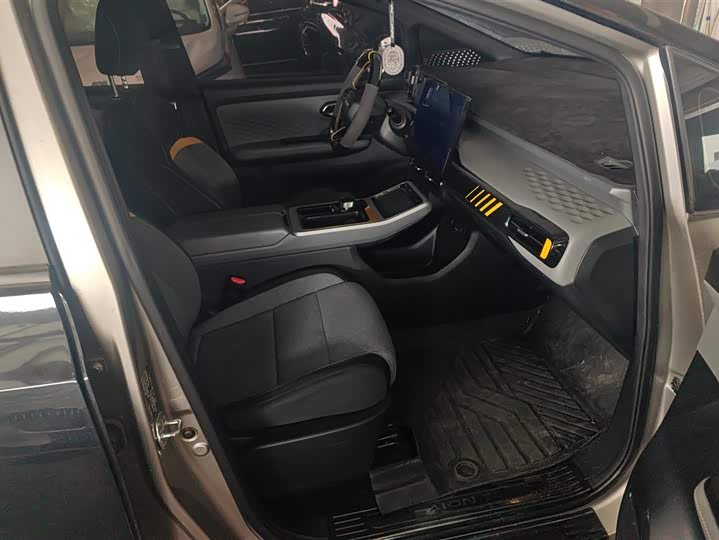 Фото 8 - GAC Aion Y