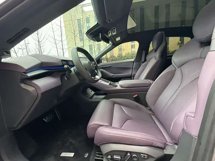 Фото 4 - XPeng P7