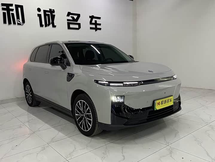 Фото 3 - Leapmotor B10