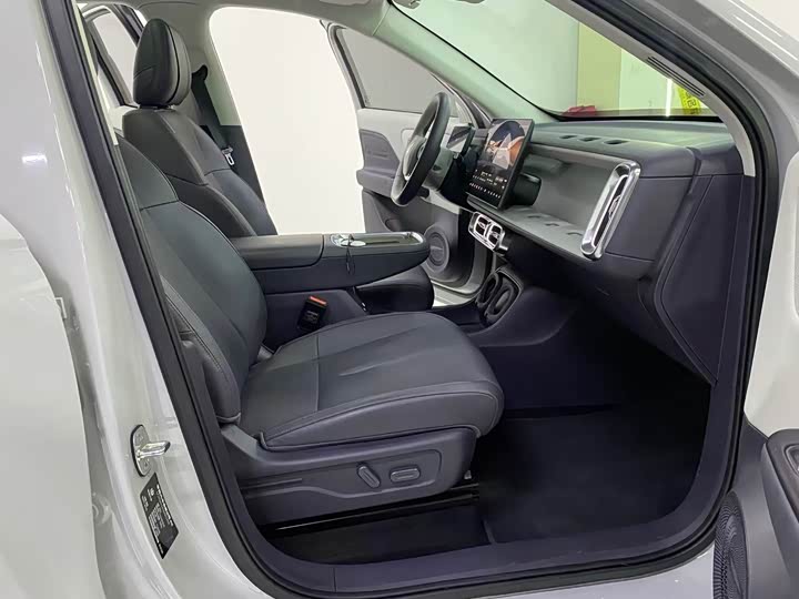 Фото 9 - Leapmotor B10