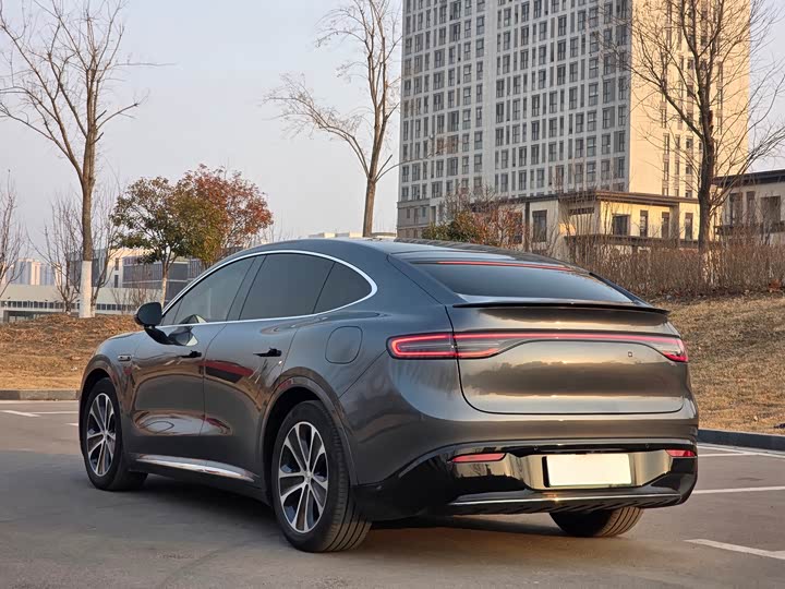 Фото 5 - Luxeed R7