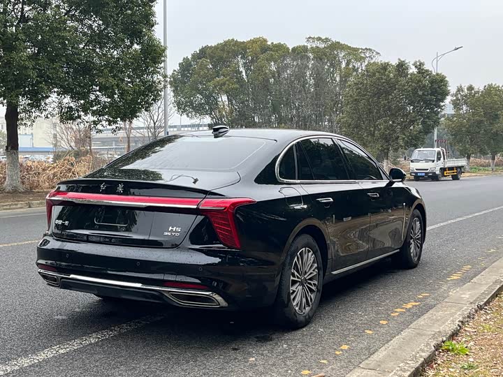 Фото 5 - Hongqi H5