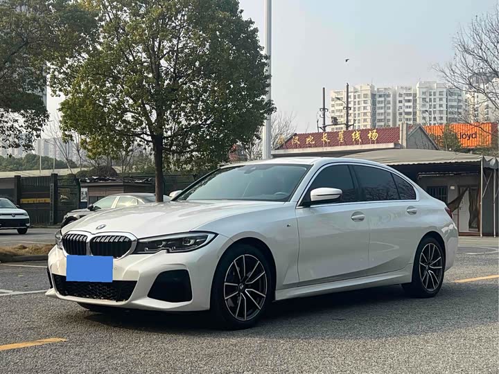 Photo 1 - BMW 3 Series