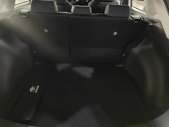 Photo 4 - Toyota Corolla Cross