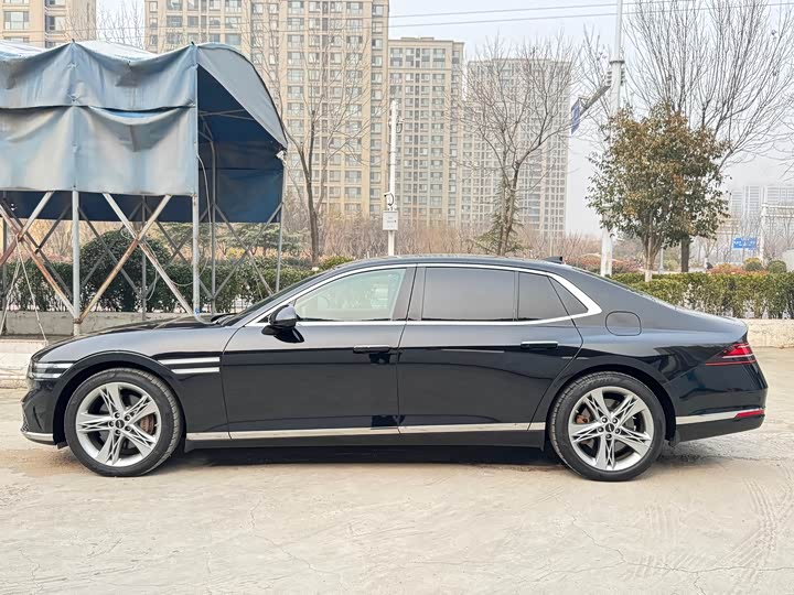 Фото 5 - Genesis G90