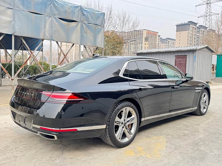 Фото 6 - Genesis G90