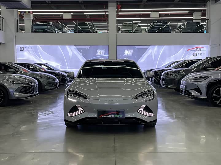 Фото 2 - BYD Seal