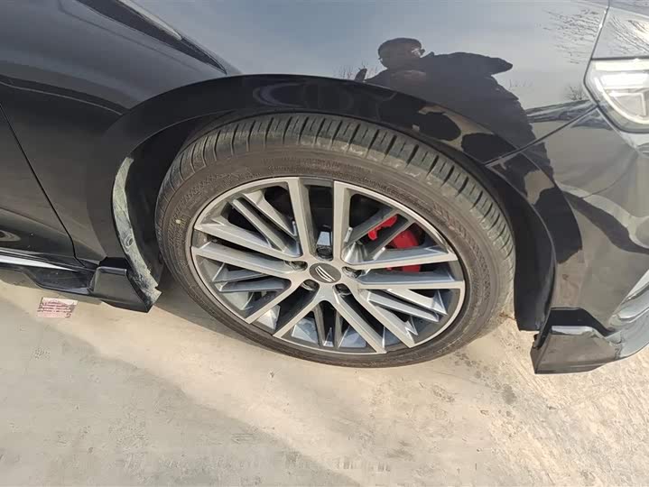 Photo 6 - Geely Preface