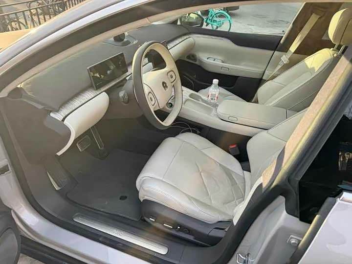 Фото 2 - Nio ET7