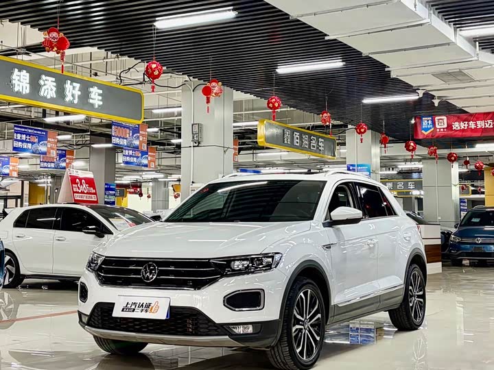 Фото 1 - Volkswagen T-Roc