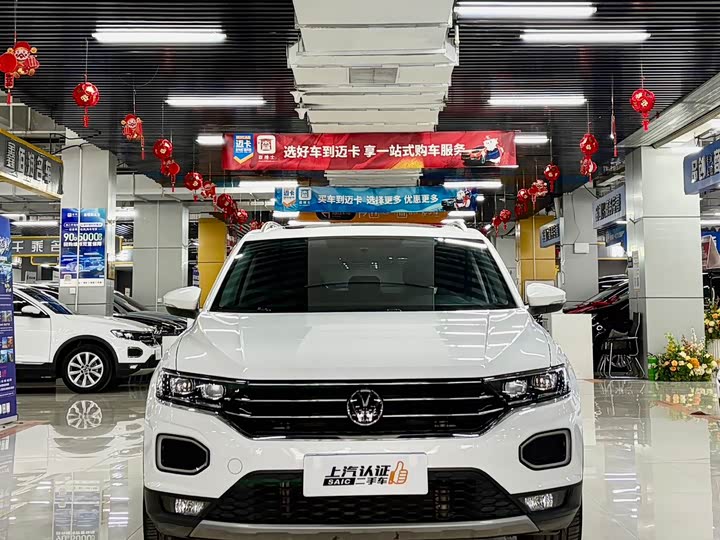 Фото 2 - Volkswagen T-Roc