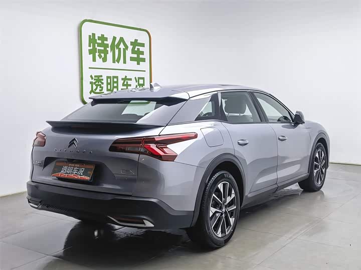 Фото 2 - Citroen C5 X