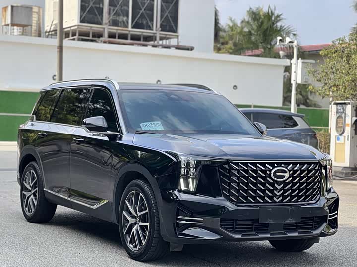 Фото 2 - GAC Trumpchi GS8