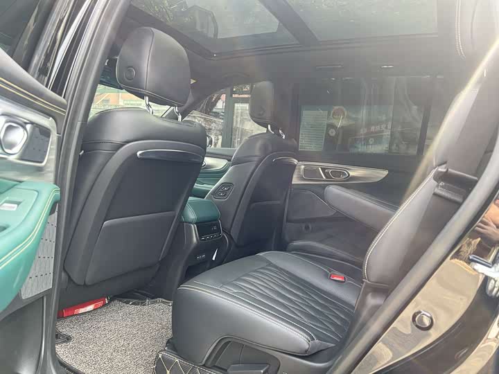 Фото 6 - GAC Trumpchi GS8