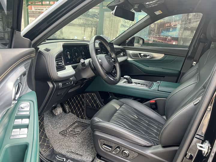 Фото 9 - GAC Trumpchi GS8