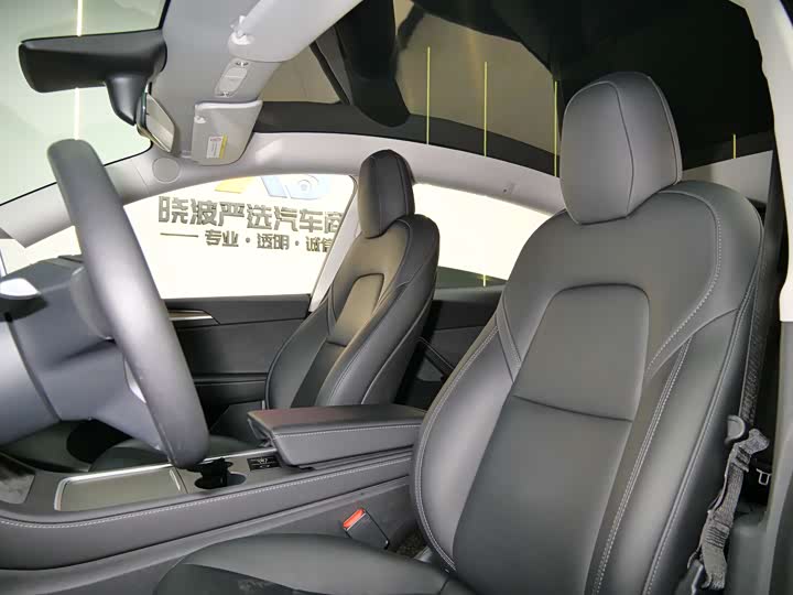 Фото 9 - Tesla Model Y