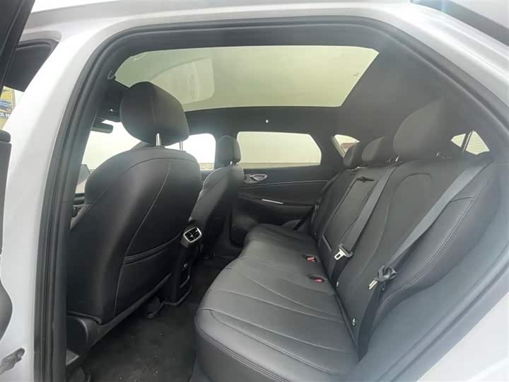 Фото 6 - BYD Sea Lion 06 Hybrid/EV