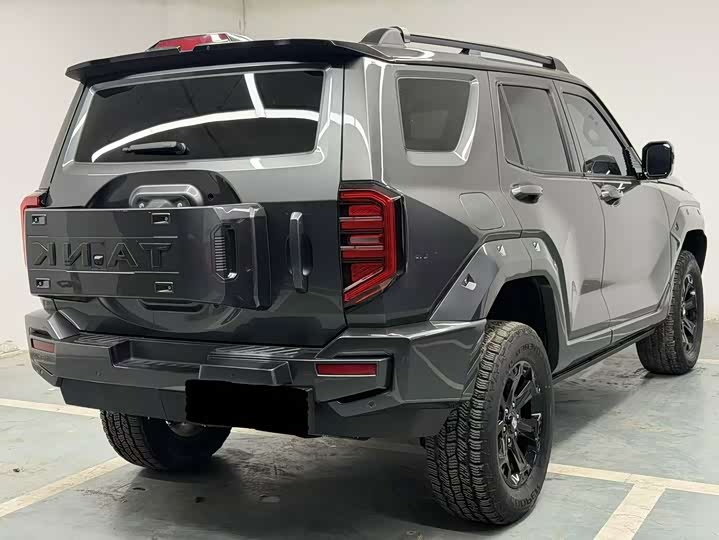 Фото 9 - Tank 400 Hybrid