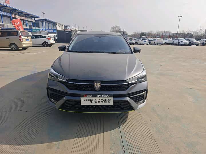Фото 2 - Roewe i5