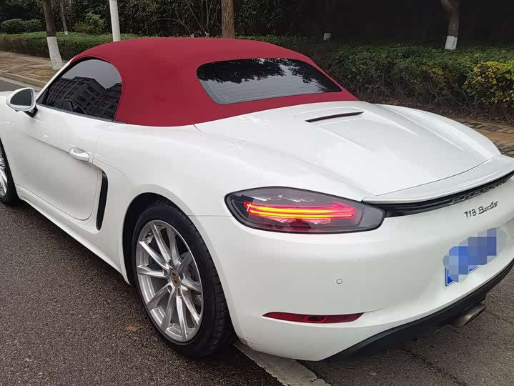 Фото 9 - Porsche 718