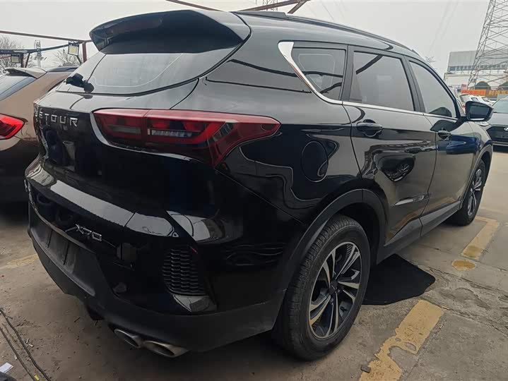 Фото 3 - Jetour X70