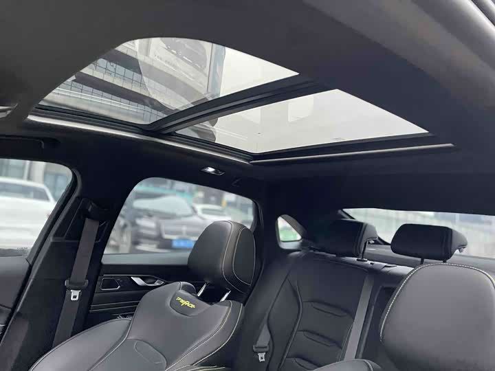 Photo 9 - Geely Preface