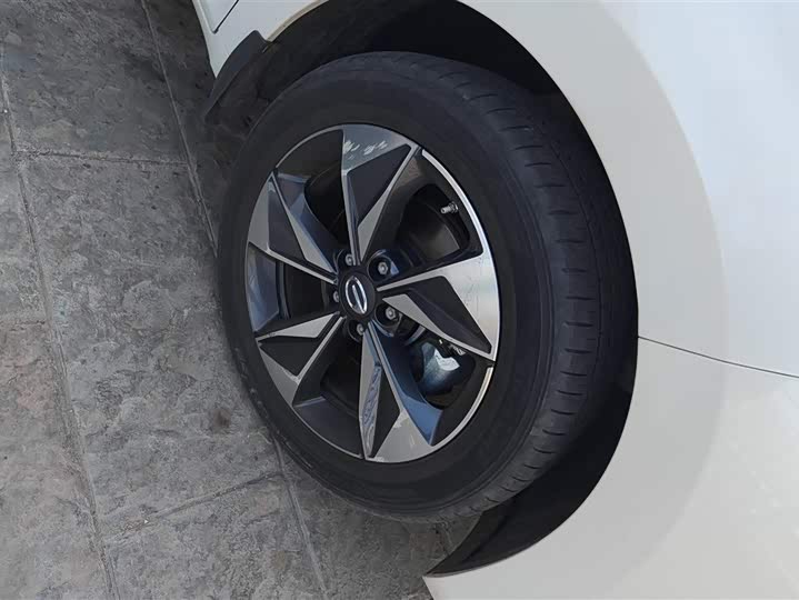 Фото 6 - GAC Trumpchi M6