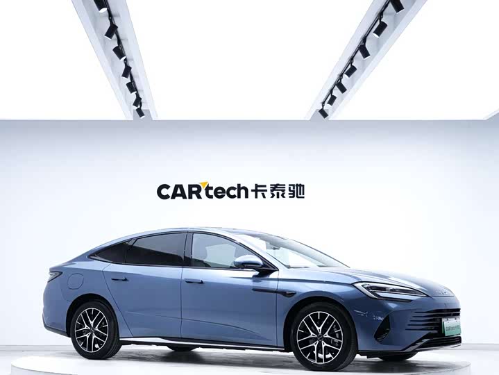 Фото 1 - BYD Seal 07 DM-i Hybrid