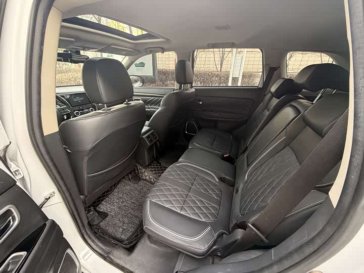 Фото 5 - Mitsubishi Outlander