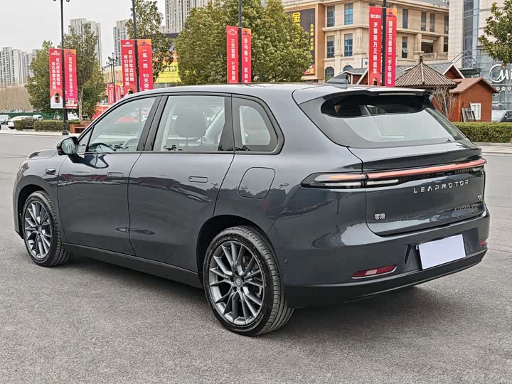 Фото 7 - Leapmotor C10