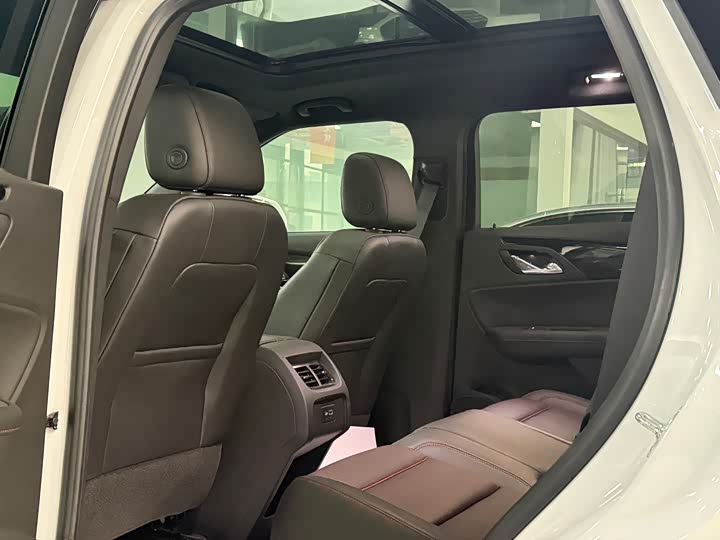 Фото 5 - Chevrolet Blazer