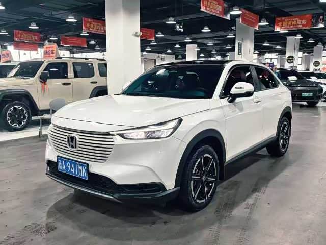 Фото 2 - Honda Vezel