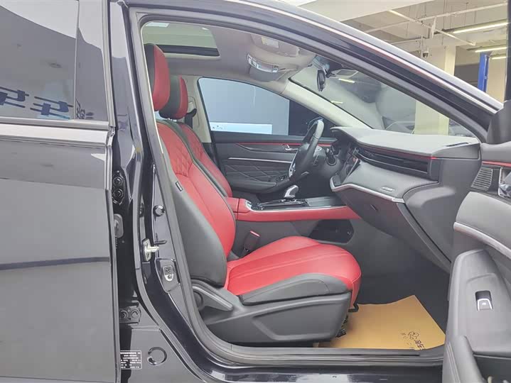 Фото 8 - Dongfeng Aeolus Yixuan Max