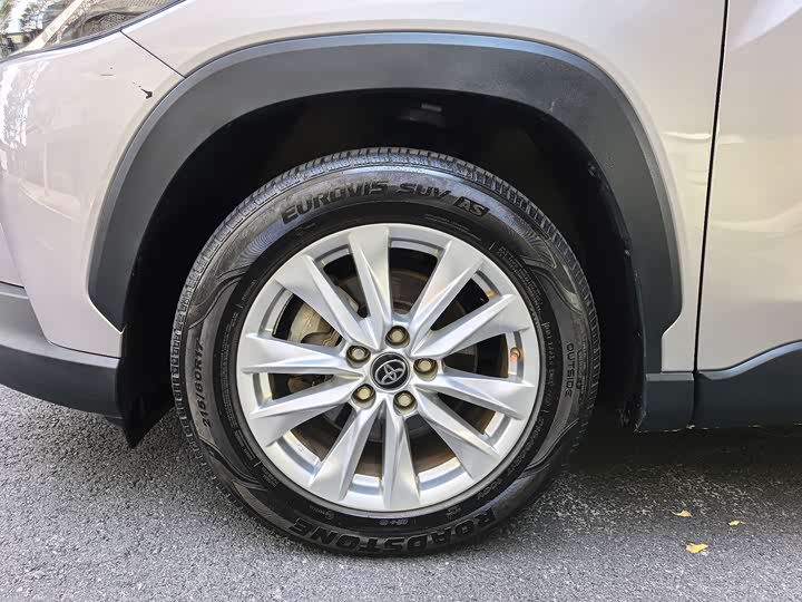 Фото 5 - Toyota Corolla Cross