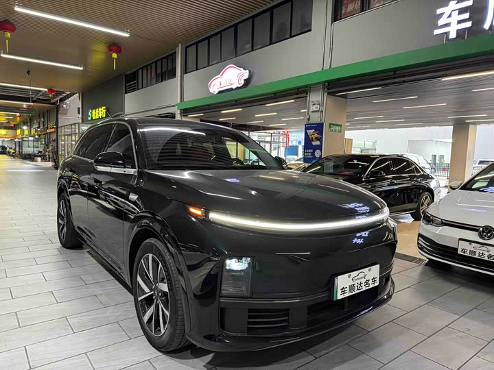 Фото 2 - LiXiang L7