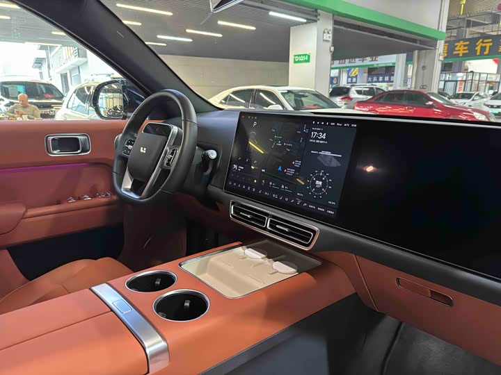 Фото 9 - LiXiang L7