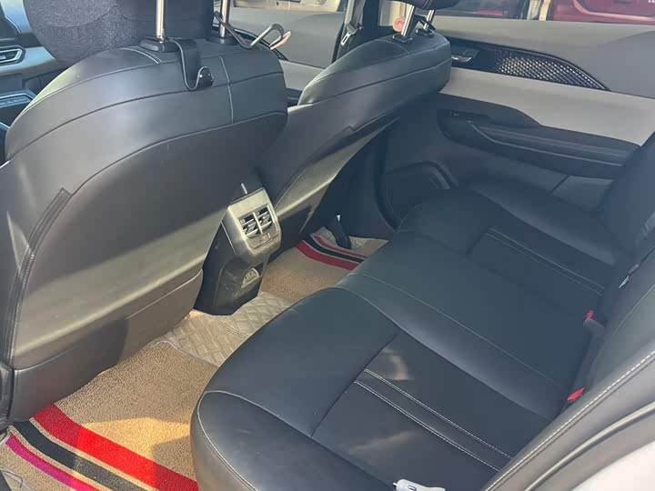 Фото 5 - Dongfeng Aeolus E70