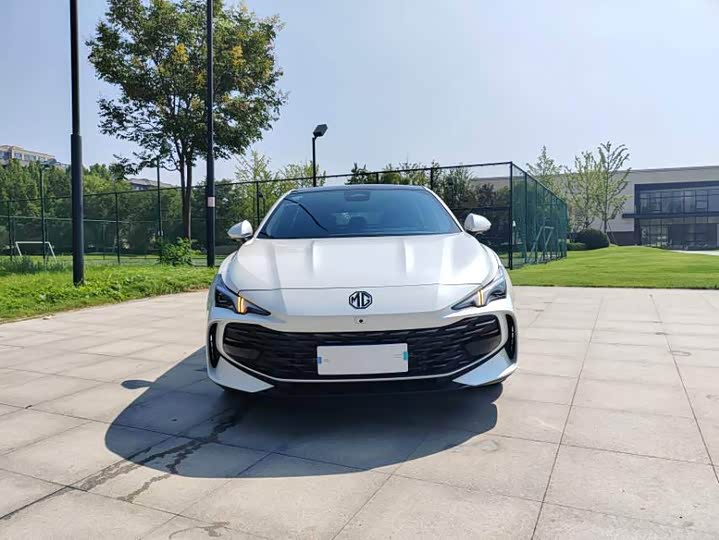 Фото 2 - MG Motor 7