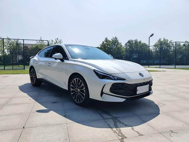 Фото 3 - MG Motor 7