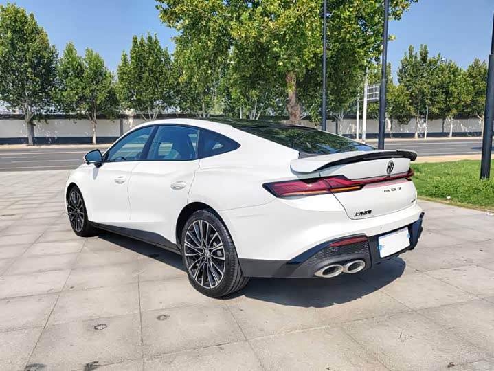 Фото 8 - MG Motor 7