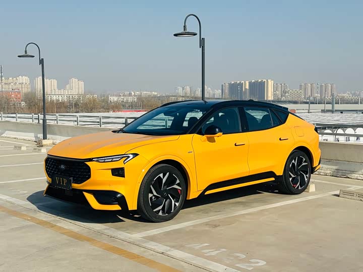 Фото 1 - Ford Mondeo