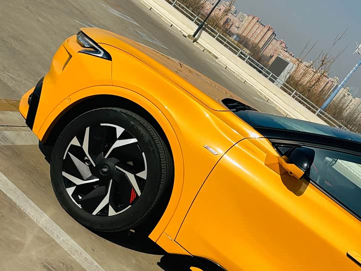 Фото 8 - Ford Mondeo