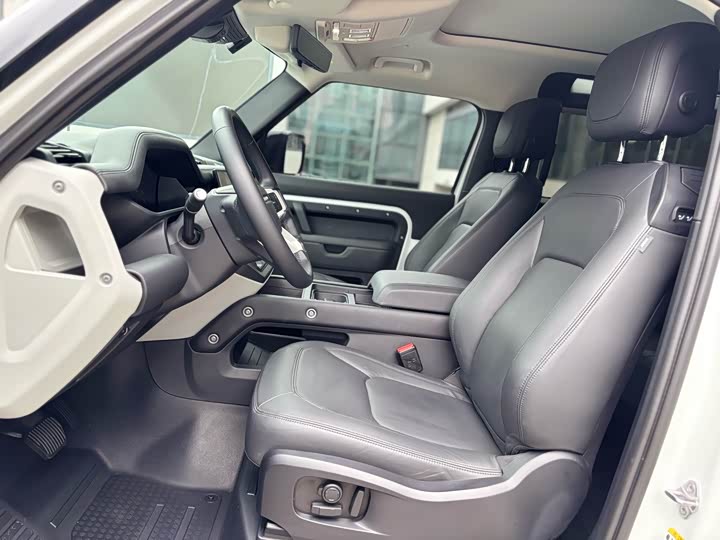 Фото 4 - Land Rover Defender