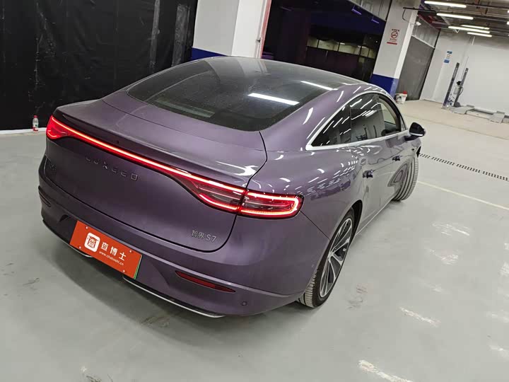 Фото 4 - Luxeed S7