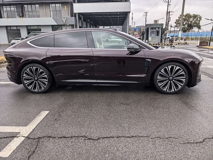 Фото 4 - Nio ET9