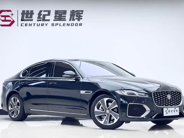 Фото 2 - Jaguar XF L