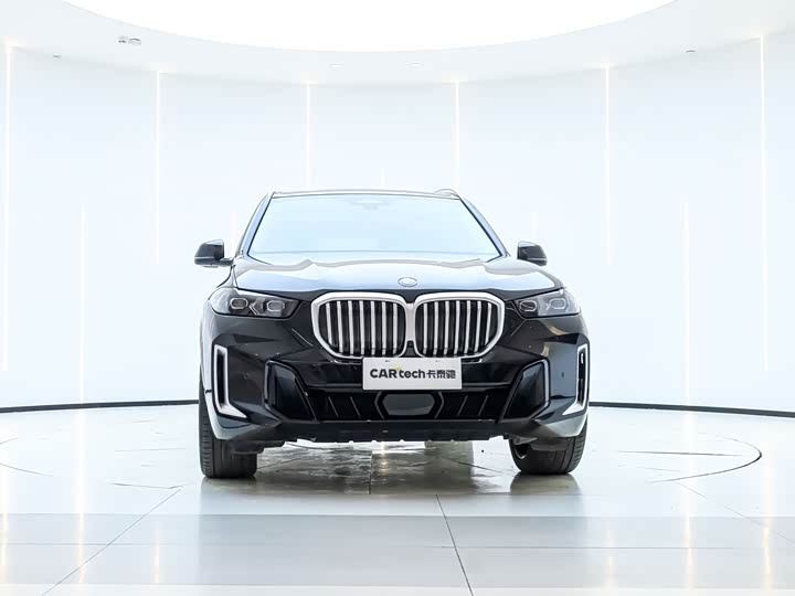 Фото 2 - BMW X5